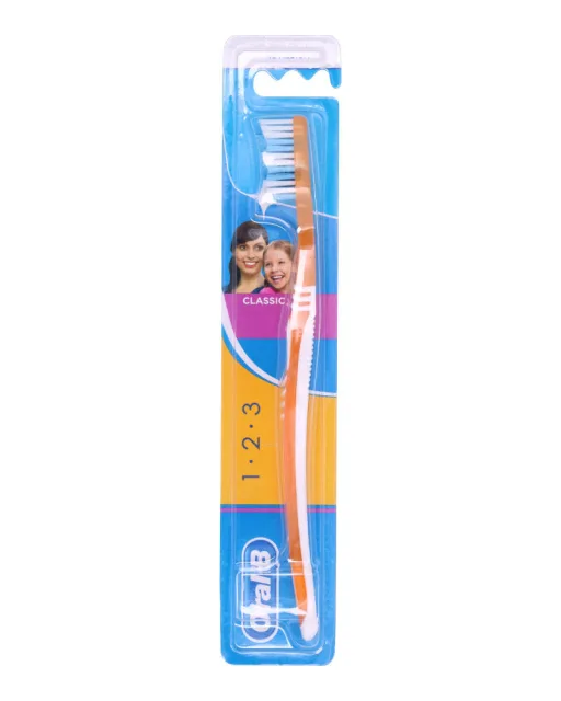 Oral B Classic 40 Medium