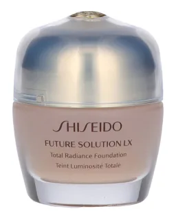 Shiseido Future Solution LX Total Radiance Foundation SPF 15 Golden
