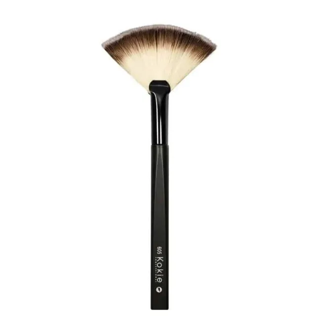 Kokie Cosmetics Fan Brush BR605