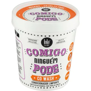 Lola from Rio Comigo Ninguém Pode Co Wash