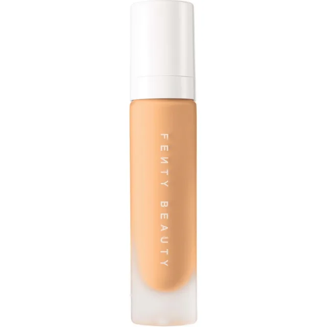 Fenty Beauty Pro Filt'r Soft Matte Longwear Foundation 200