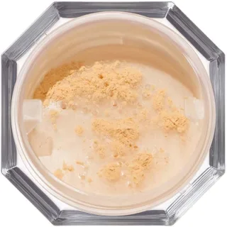 Fenty Beauty Set It down Superfine Blurring Setting Powder Banana