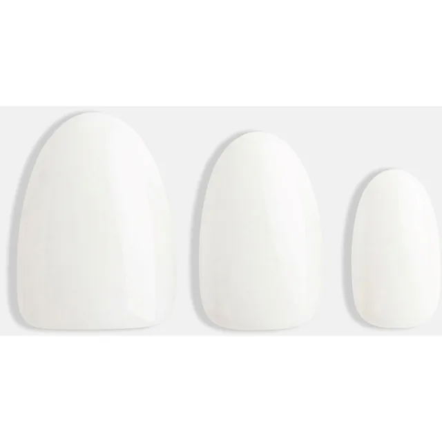 Duff Beauty Instant Pro Press-On Manicure Coconut Milk Short Almond