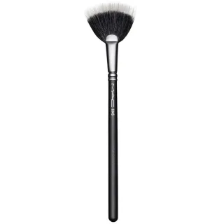 MAC Cosmetics 184S Duo Fibre Fan Brush