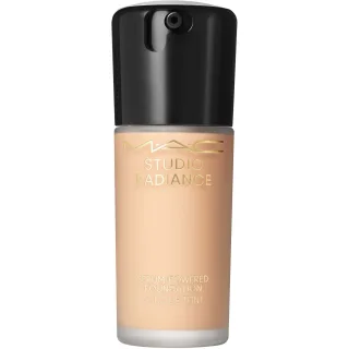 MAC Cosmetics Studio Radiance Serum Powered Foundation