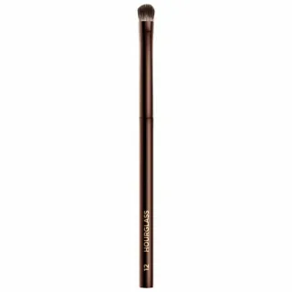 Hourglass Brush No 12 - Beveled Shadow