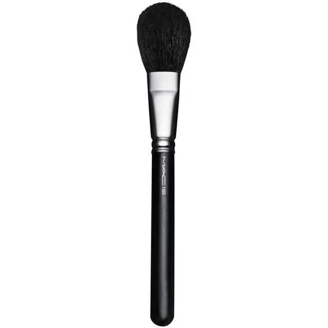 MAC Cosmetics 150 Synthetic Large Powder Brush