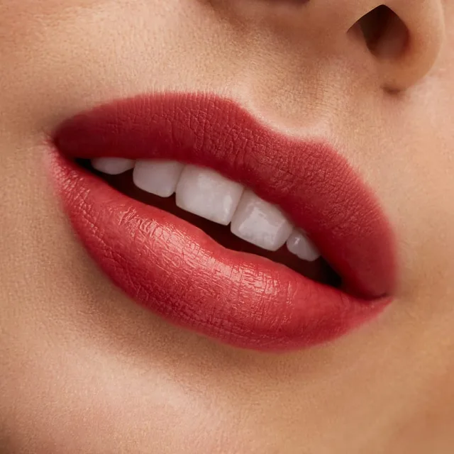 MAC Cosmetics Lustreglass Lipstick Business Casual