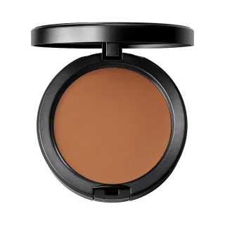 MAC Cosmetics Studio Fix Plus Powder Foundation