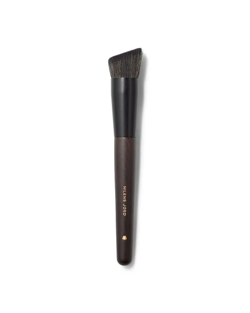 Nilens Jord Pure Collection Angled Foundation Brush