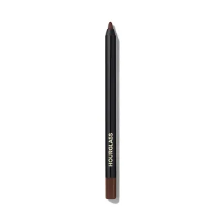 Hourglass Shape & Sculpt Lip Liner Strut
