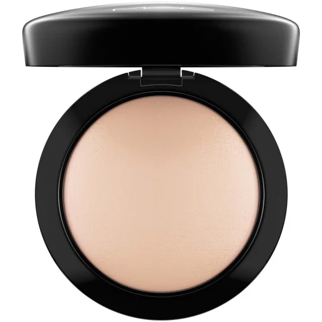 MAC Cosmetics Mineralize Skinfinish Natural Powder Light Plus