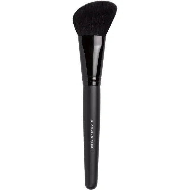 bareMinerals Blooming Blush Brush Brush