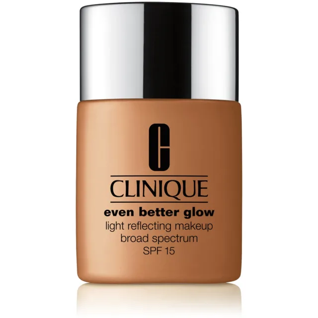 Clinique Even Better Glow Light Reflecting Makeup SPF15 WN 118 Amber · 30 ml
