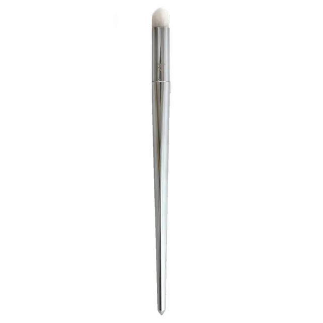 Real Techniques 201 Pointed Crease