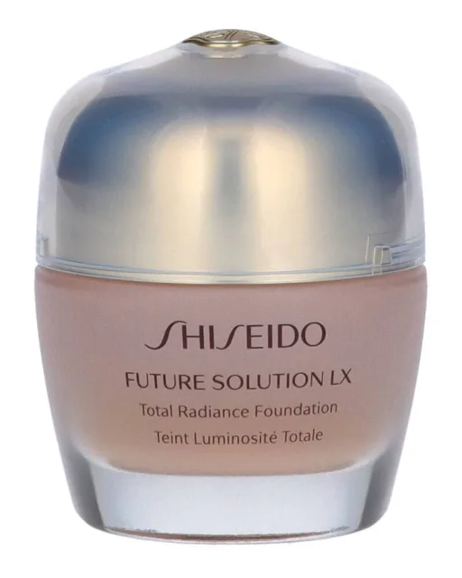 Shiseido Future Solution LX Total Radiance Foundation SPF 15 Neutral