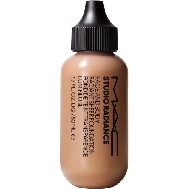 MAC Cosmetics Studio Radiance Face And Body Radiant Sheer Foundation N 4