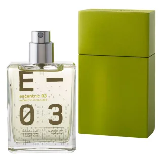 Escentric Molecules Escentric 03 cased