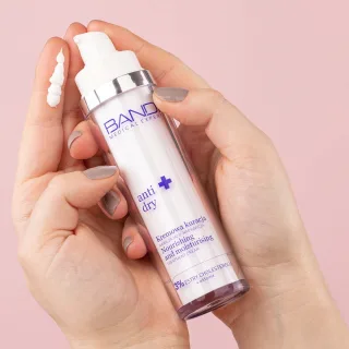 Bandi MEDICAL anti dry Nourishing and Moisturising Treatment Cream