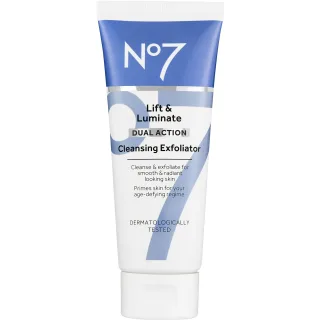 No7 Lift & Luminate Cleansing Exfoliator