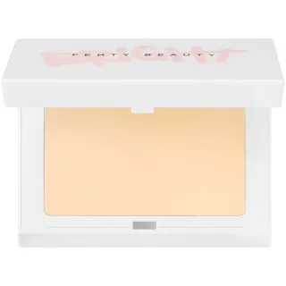 Fenty Beauty Bright Fix Instant Brightening + Blurring Powder Banana