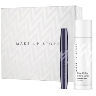 Make Up Store Stay Iconic Xmas Box