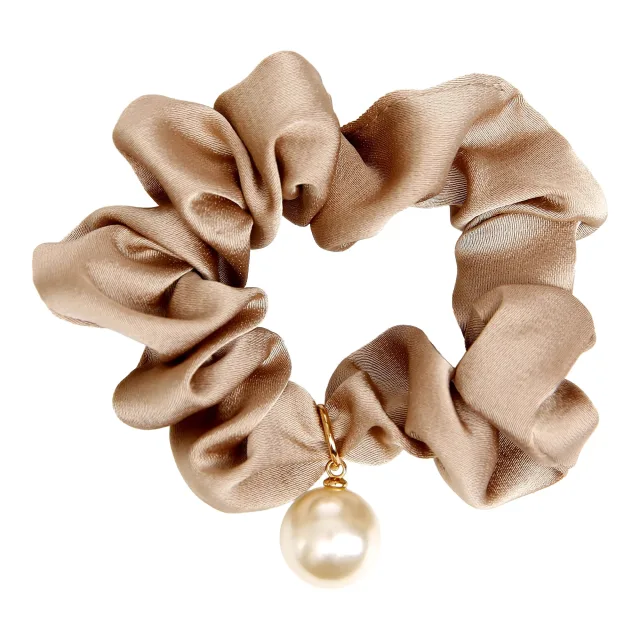 By Lyko Satin Scrunchie with Pearl
