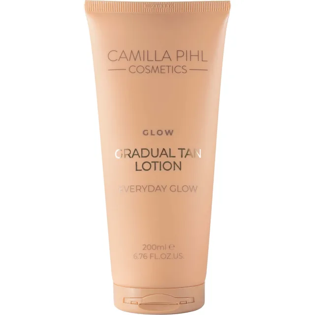 Camilla Pihl Cosmetics Glow Gradual Tan Lotion