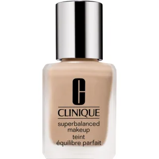 Clinique Superbalanced Makeup WN