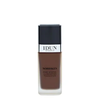 IDUN Minerals Liquid Mineral Foundation Norrsken Helga
