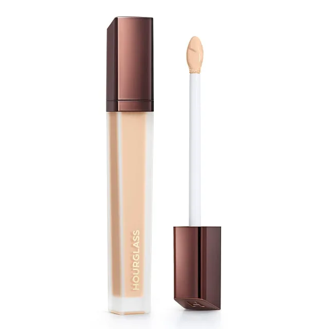 Hourglass Vanish Airbrush Concealer Ecru