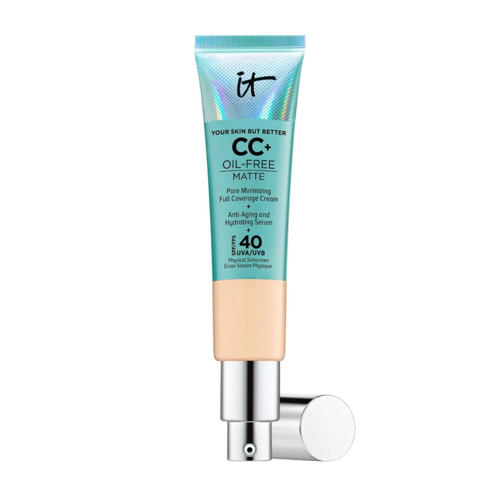 Your Skin But Better CC+™ Oil-Free Matte SPF40+ Light Medium