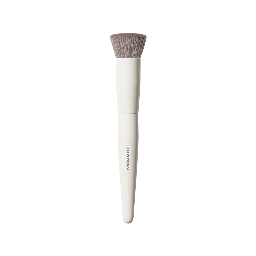 M106 Flat-Topped Foundation Brush