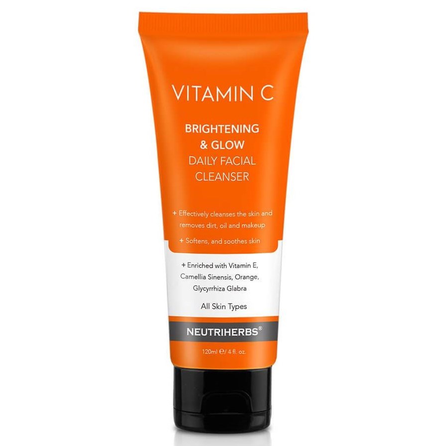 Neutriherbs Vitamin C Brightening & Glow Facial Cleanser