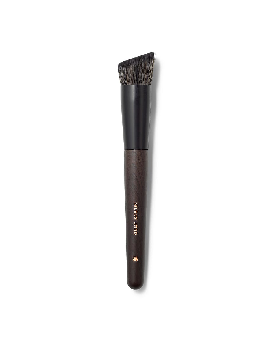 Pure Collection Angled Foundation Brush Pure Collection Angled Foundation Brush