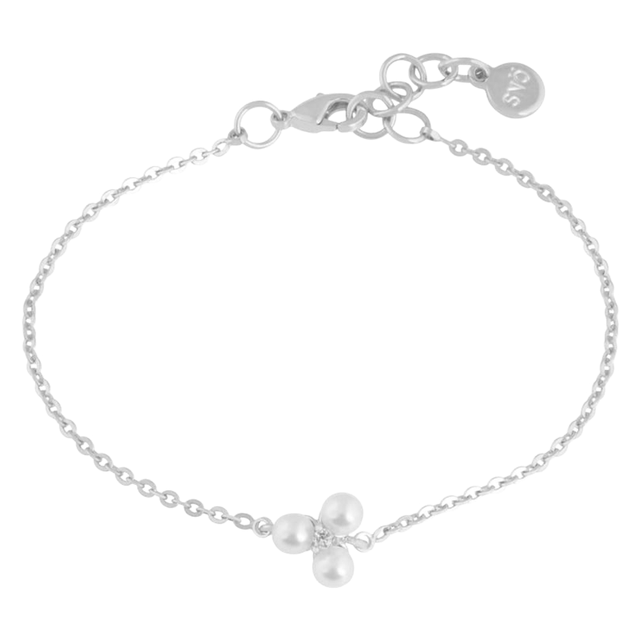 Snö of Sweden Eira Tripple Pearl Chain Bracelet Silver and White