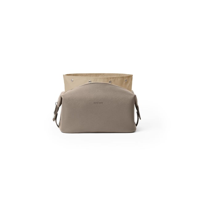 Bon Voy Staycation Cosmetic Bag Small Taupe/Beige 1st