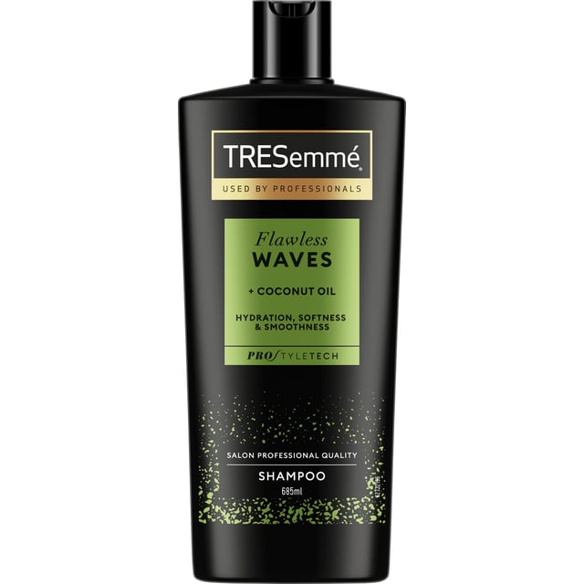 TRESemmé Flawless Waves Schampo 685 ml