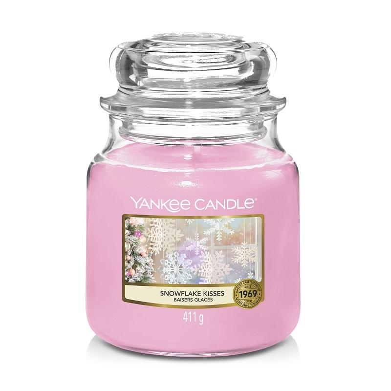 Yankee Candle Classic Medium Jar Snowflake Kisses 411g